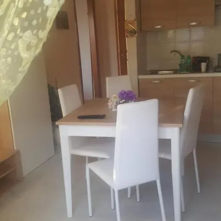 Case Ginestre Apartment